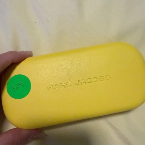 Marc Jacob - Picture 3 of 3